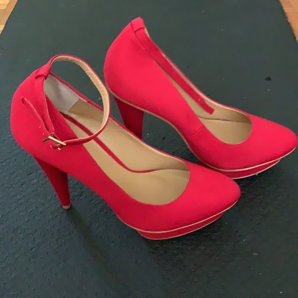 Platform Pump - Picture 3 of 7